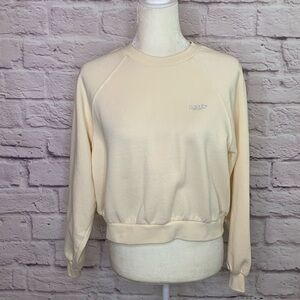 Levi’s Cropped Crewneck Sweatshirt